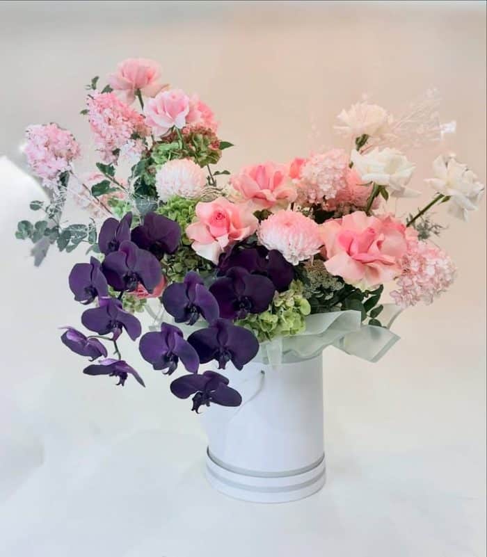 Midnight Bloom Hat Box
